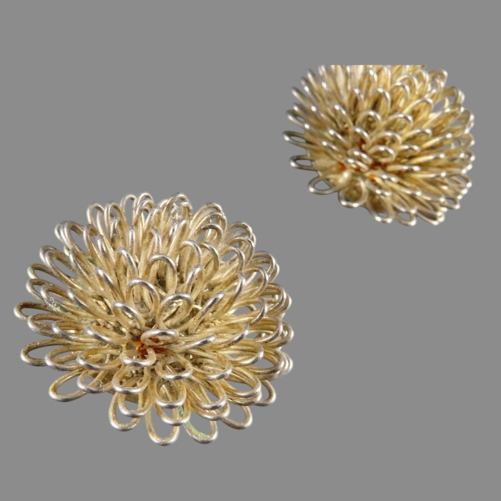 Vintage SILVER TONE EARRINGS Wire Work Art ATOMIC DANDELION ANEMONE Super Fun!!